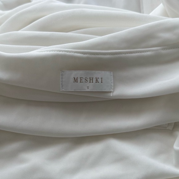 Meshki Josie Off Shoulder Mesh Maxi Dress Small in Ivory Wedding Bridal - Picture 8 of 13